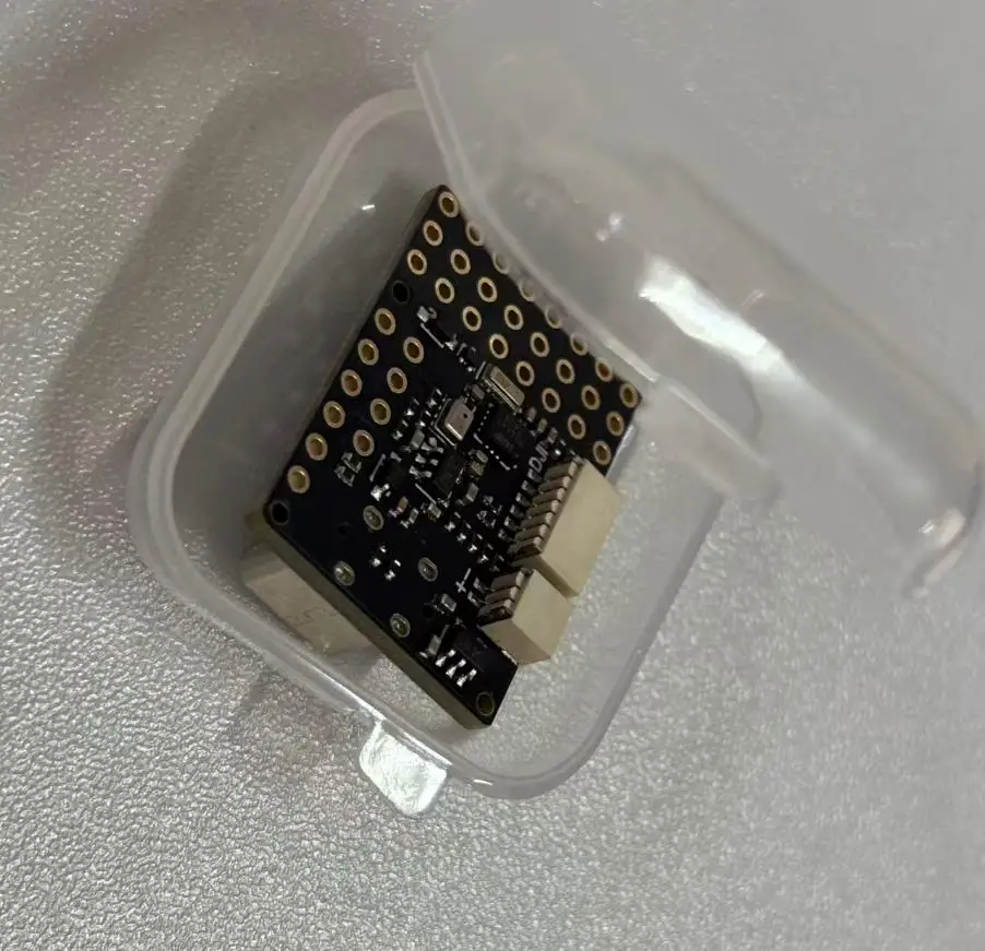 FlyingRC F4Wing Mini MK1 Fixed Wing Flight Control and Mini 40A ESC for FPV Drone DIY Parts
FlyingRC F4Wing Mini MK1 Fixed Wing Flight Control and Mini 40A ESC for FPV Drone DIY Parts