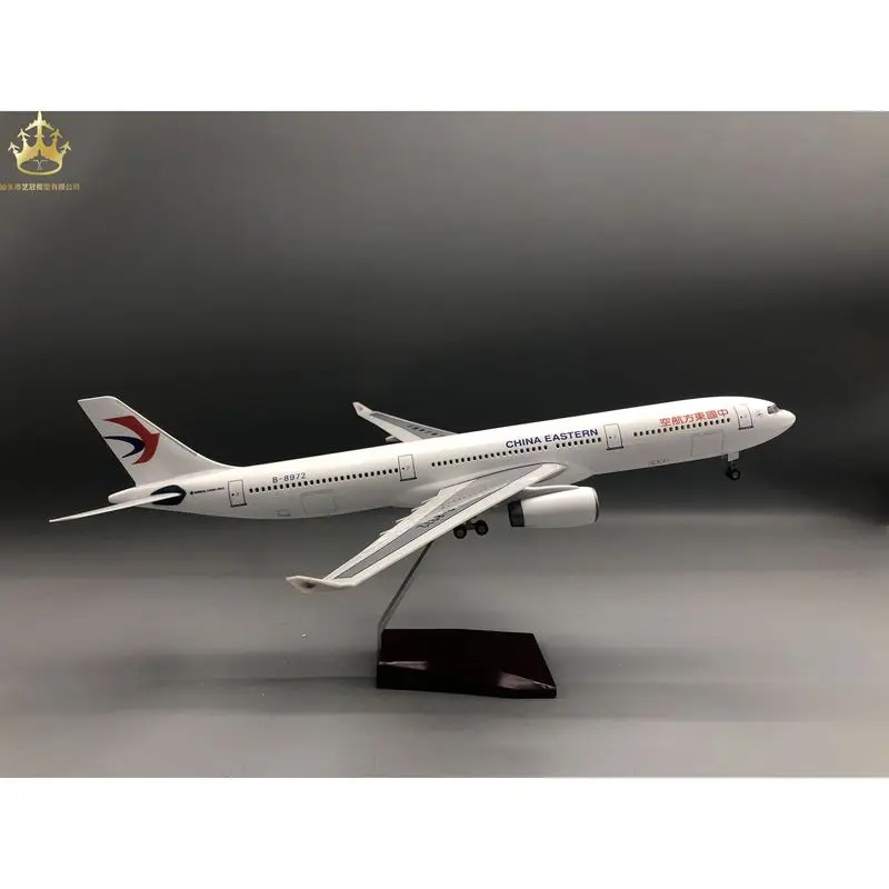 China Eastern Airplane Model Airbus A330 47Cm Simulation Static With Lights And Wheels Display For Aviation Enthusiasts
China Eastern Airplane Model Airbus A330 47Cm Simulation Static With Lights And Wheels Display For Aviation Enthusiasts