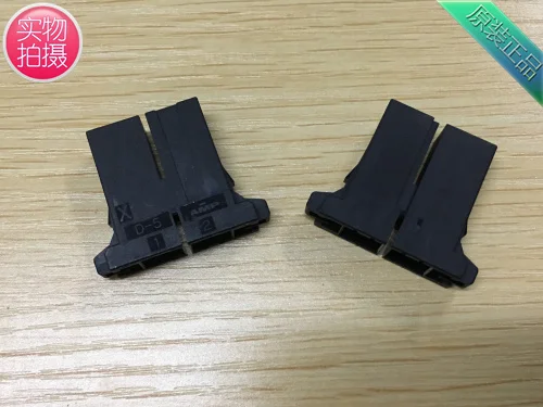 AMP D-5 X 2 holes 1-179958-2 will be shipped on the same day, you can buy it yourself, motor connector
AMP D-5 X 2 holes 1-179958-2 will be shipped on the same day, you can buy it yourself, motor connector