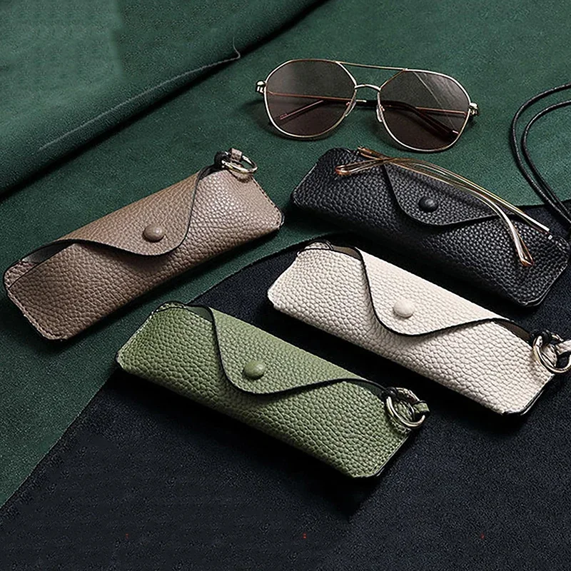 2023 New Portable Retro PU Leather Glasses Bag with Lanyard Hanging Sunglasses Case Simple Eyeglasses Storage Box Eyewear Case
2023 New Portable Retro PU Leather Glasses Bag with Lanyard Hanging Sunglasses Case Simple Eyeglasses Storage Box Eyewear Case