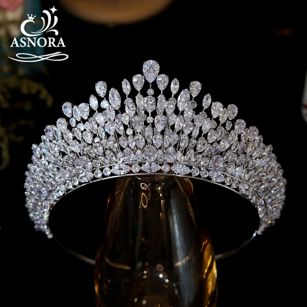 Luxury Wedding Crystal Headband Queen Crowns Big Tiaras Hair Jewelry Accessories Women Cubic Zirconia Headwear Bridal Diadem
Luxury Wedding Crystal Headband Queen Crowns Big Tiaras Hair Jewelry Accessories Women Cubic Zirconia Headwear Bridal Diadem
