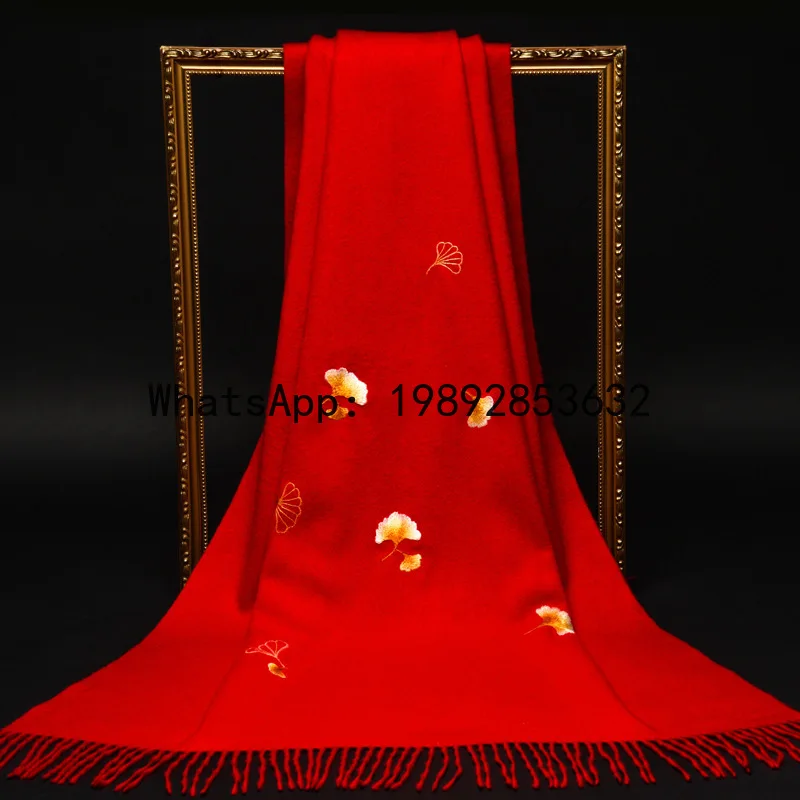 PYJ handmade Suzhou embroidery wool winter thickened warm cashmere big scarf cheongsam shawl outer cover
PYJ handmade Suzhou embroidery wool winter thickened warm cashmere big scarf cheongsam shawl outer cover