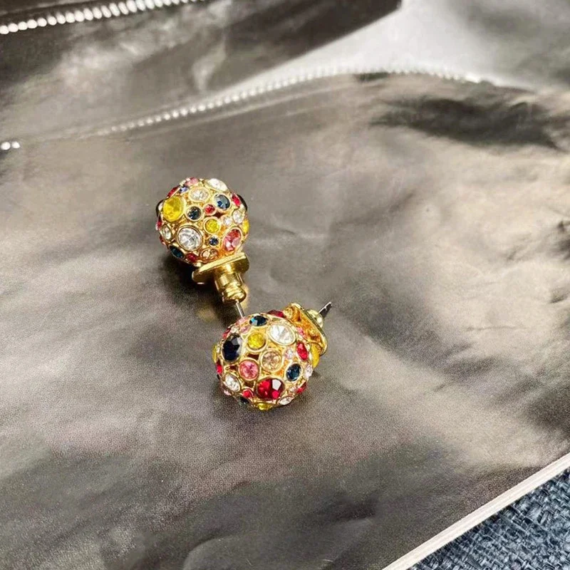 New Temperament Colorful Planet Zircon Geometric Stud Earrings for Women Fashion Jewelry
New Temperament Colorful Planet Zircon Geometric Stud Earrings for Women Fashion Jewelry