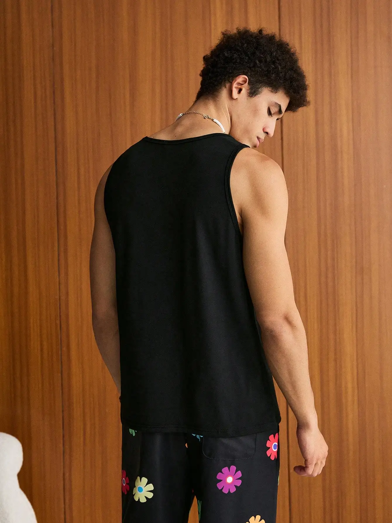 3pcs Men Casual Sleeveless Tank Tops Set Spring Summer Basic Vacation Plain Striped Floral
3pcs Men Casual Sleeveless Tank Tops Set Spring Summer Basic Vacation Plain Striped Floral
