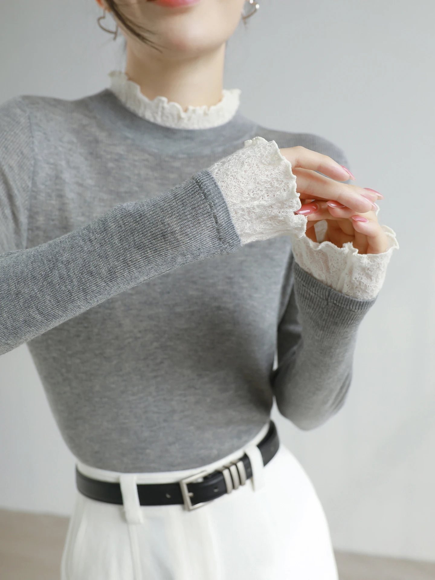 Удобный корейский женский вязаный топ с кружевной отделкой Sle Long Sve Base irt, облегающий вязаный топ для осенне-зимних офисных поездок на работу
Удобный корейский женский вязаный топ с кружевной отделкой Sle Long Sve Base irt, облегающий вязаный топ для осенне-зимних офисных поездок на работу