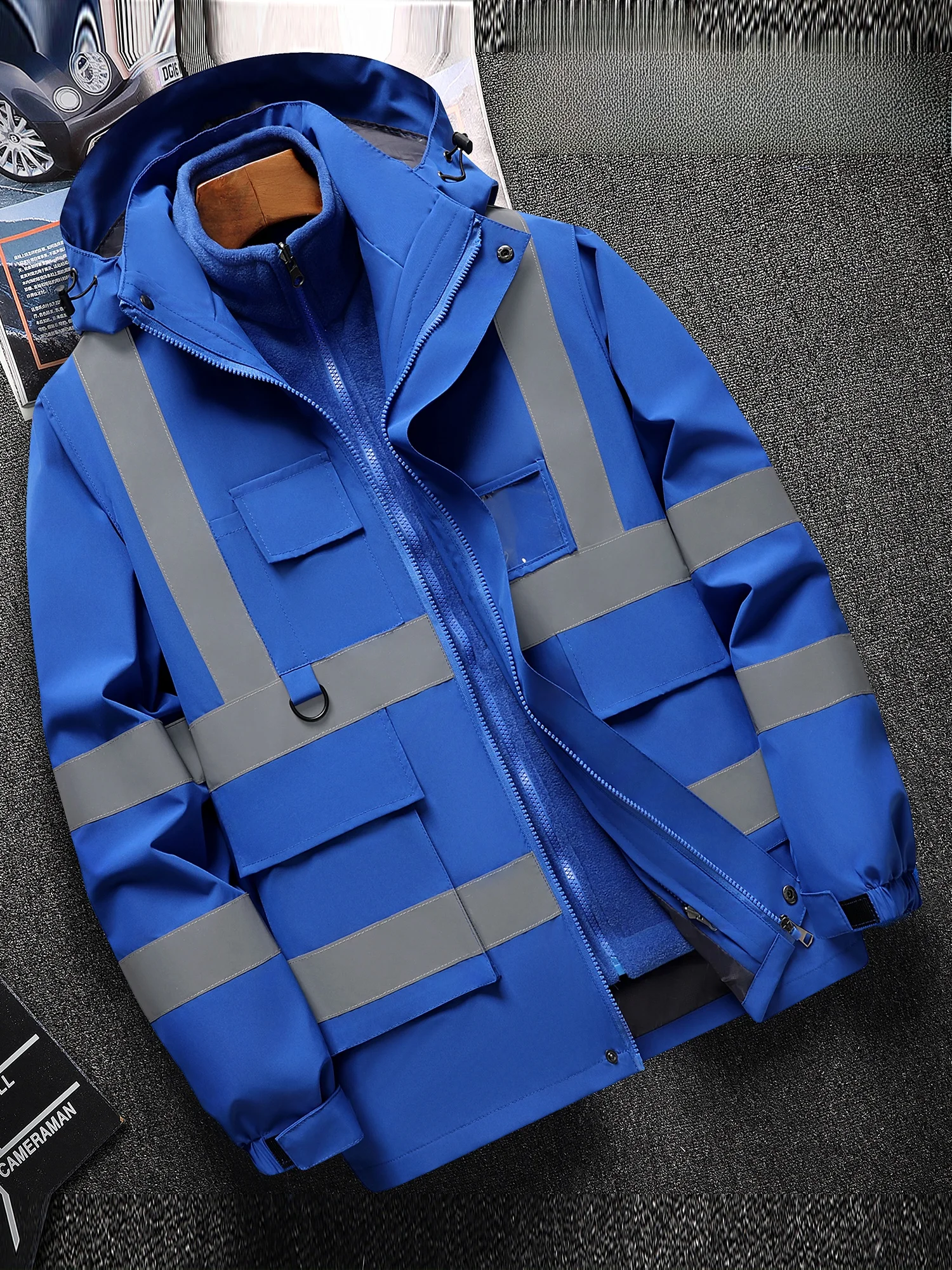Men's Winter Outdoor Jaet Set Fce Lined Thi Detachable Tee Pieces Large Size Windproof Reflective Tee-in-One Coat
Men's Winter Outdoor Jaet Set Fce Lined Thi Detachable Tee Pieces Large Size Windproof Reflective Tee-in-One Coat