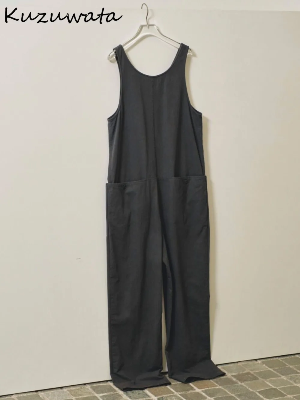 Kuzuwata Cruel Casual Safari Loose Jumpsuit Vintage Loose Slim Fit High Street Romper Japan Streetwear Hip Hop Elegant Bodysuit
Kuzuwata Cruel Casual Safari Loose Jumpsuit Vintage Loose Slim Fit High Street Romper Japan Streetwear Hip Hop Elegant Bodysuit