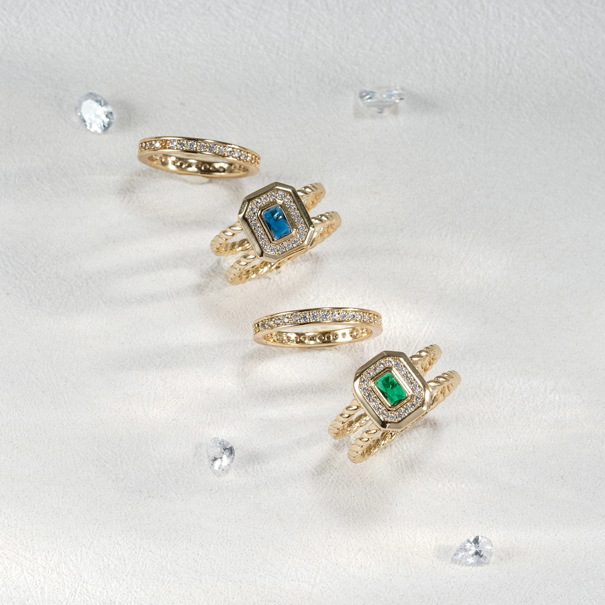 YSY Bohimian Style Color Main Stone Square Shape Inlaid Zirconia Stackable RIngs Copper Plated 18K Gold 2 Color For Party Exquis
YSY Bohimian Style Color Main Stone Square Shape Inlaid Zirconia Stackable RIngs Copper Plated 18K Gold 2 Color For Party Exquis