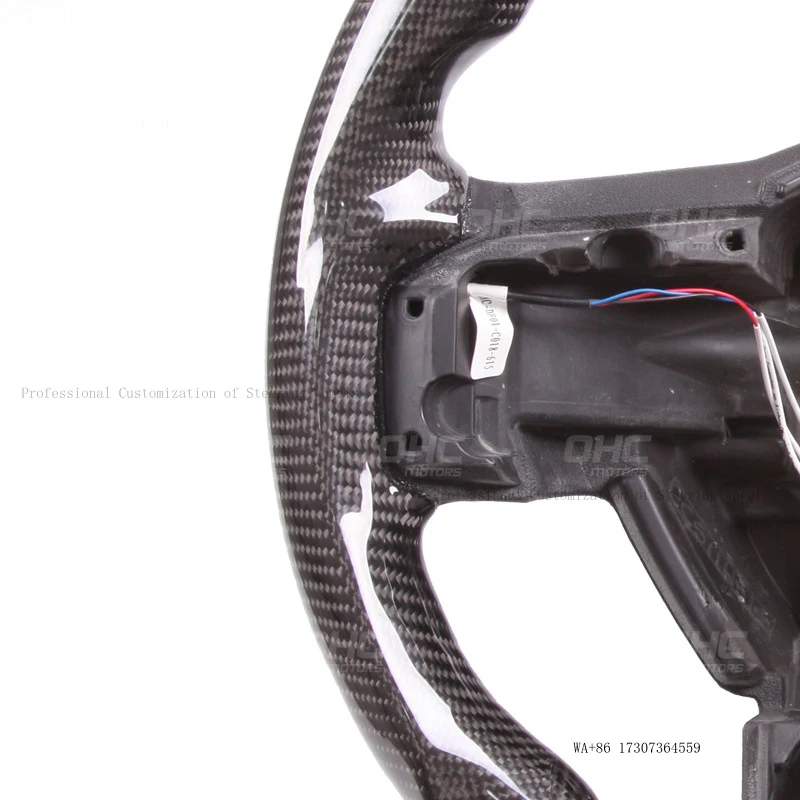 Suitable for Ford Raptor F-150 LED carbon fiber steering wheel modification steering wheel assembly
Suitable for Ford Raptor F-150 LED carbon fiber steering wheel modification steering wheel assembly
