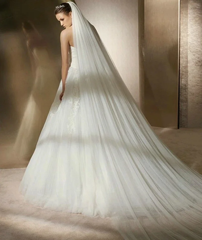Wedding Veil Bridal Tulle Veils with Comb and Two Layer Lace Ribbon Edge White New Arrival Accessories
Wedding Veil Bridal Tulle Veils with Comb and Two Layer Lace Ribbon Edge White New Arrival Accessories