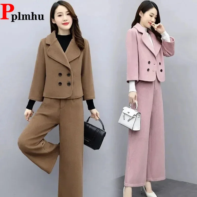 Winter Elegant Women Woolen Coat Two Piece Sets Casual Wide Leg Pants Suit Oversized Outfits Thicken Wool Short Jacket Conjuntos
Winter Elegant Women Woolen Coat Two Piece Sets Casual Wide Leg Pants Suit Oversized Outfits Thicken Wool Short Jacket Conjuntos