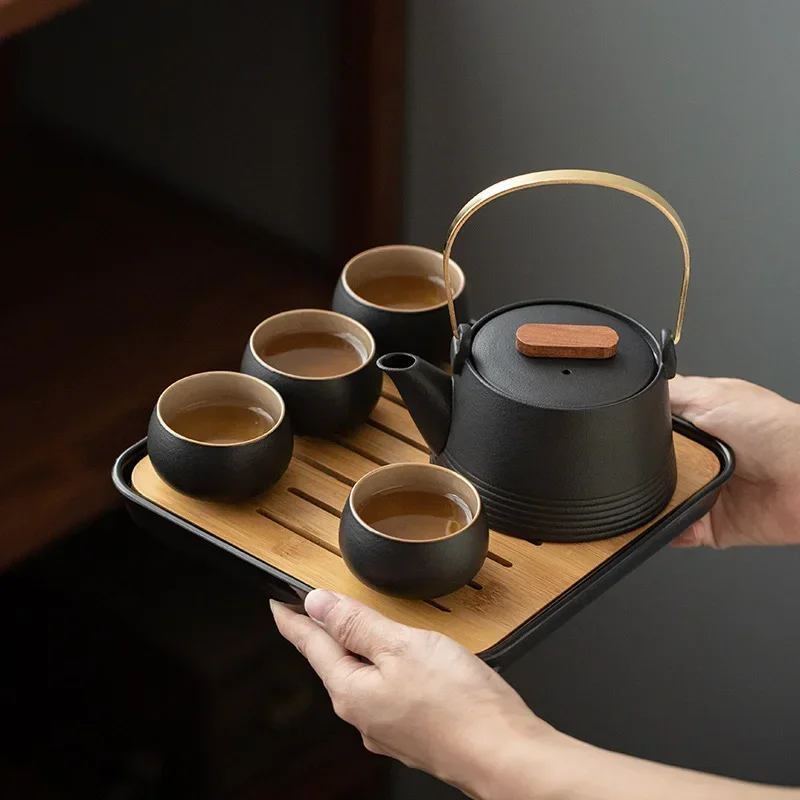 Quality Chinese Tea Set Hand-held Black Ceramic Teapot Teacup Set Kung Fu Tea Set Tea Box Purple Sand Charm Tea Pet Tea Ceremony
Quality Chinese Tea Set Hand-held Black Ceramic Teapot Teacup Set Kung Fu Tea Set Tea Box Purple Sand Charm Tea Pet Tea Ceremony