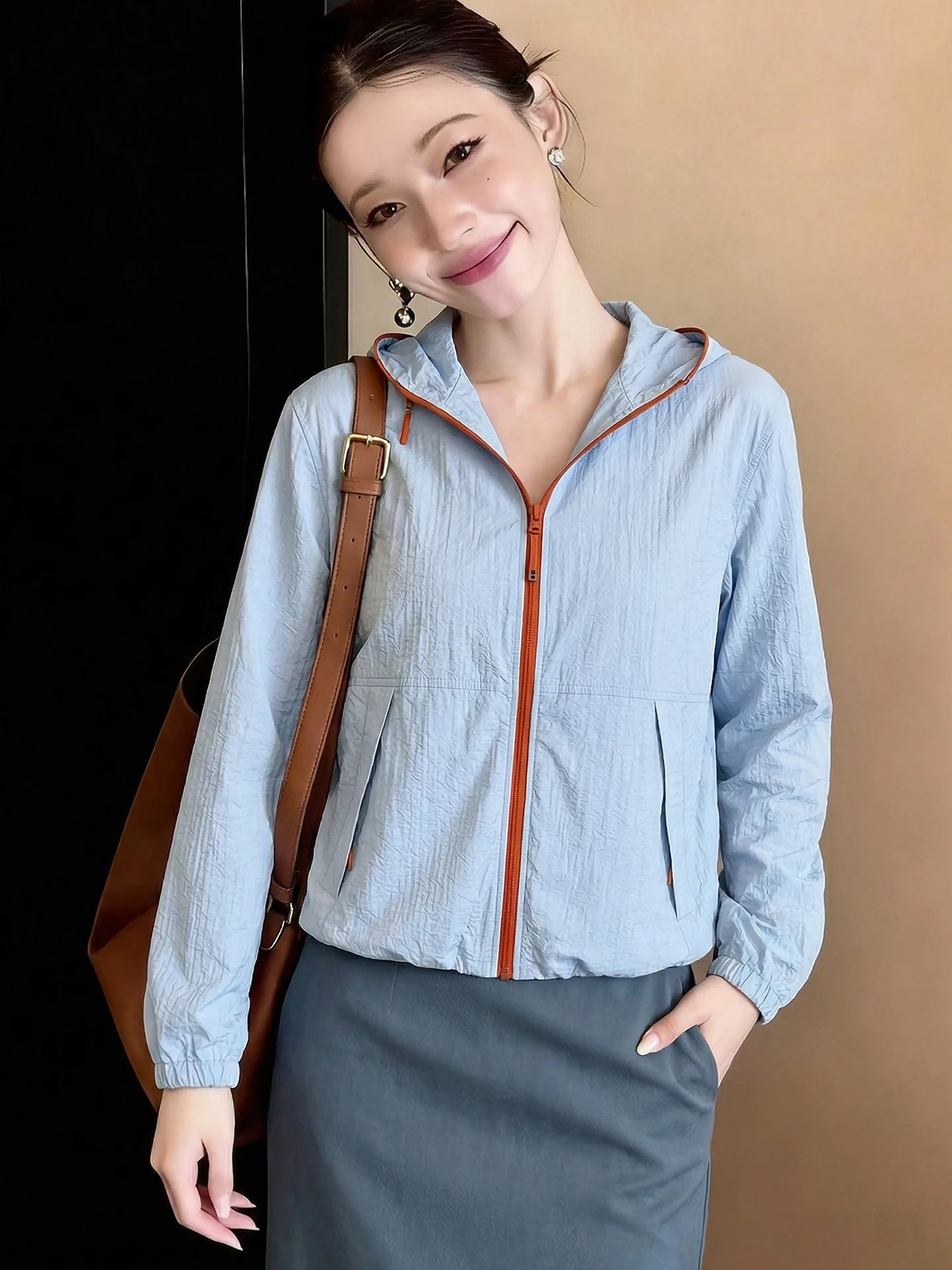 Unique Design Hooded Zipper Sun Protection Jacket Loose Commuter Versatile Long Sleeve Top Women's Summer Fashion Outerwear
Unique Design Hooded Zipper Sun Protection Jacket Loose Commuter Versatile Long Sleeve Top Women's Summer Fashion Outerwear
