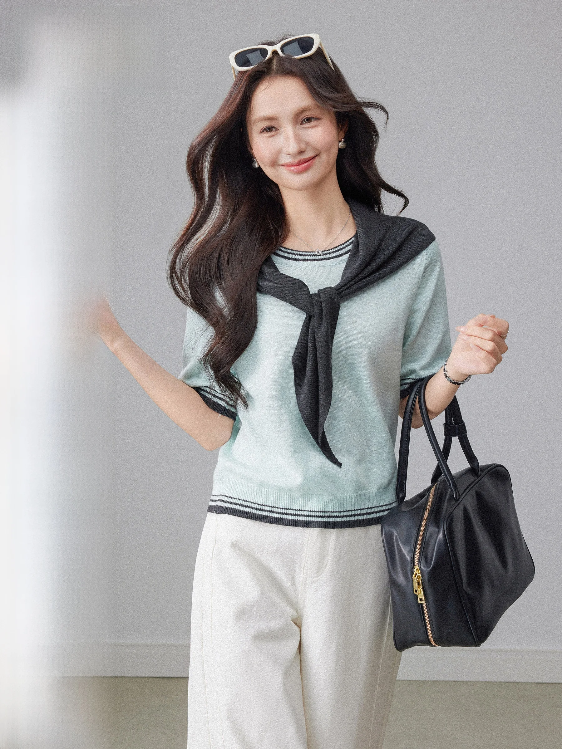 Женская трикотажная футболка с воротником-стойкой и коротким рукавом, весенняя повседневная, серия Sle Miu, высококачественная базовая футболка-топ
Женская трикотажная футболка с воротником-стойкой и коротким рукавом, весенняя повседневная, серия Sle Miu, высококачественная базовая футболка-топ