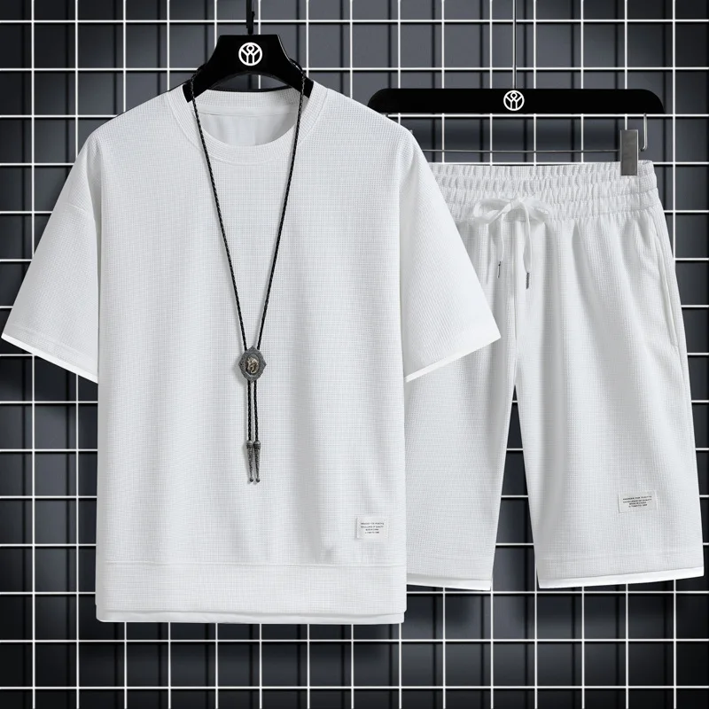Huafu Ge 2025 Trendy Summer Men's Casual Short Sleeved T-shirt Men's Short Sleeved T-shirt+Sports Shorts Set
Huafu Ge 2025 Trendy Summer Men's Casual Short Sleeved T-shirt Men's Short Sleeved T-shirt+Sports Shorts Set