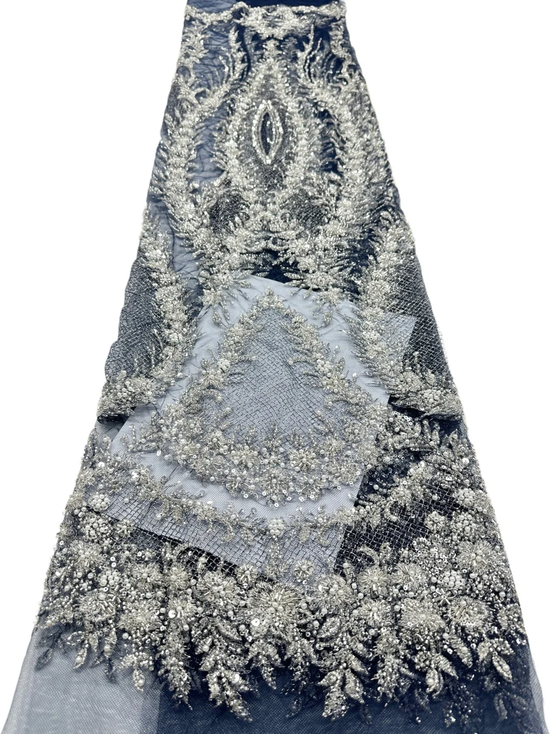Luxury Stones African Lace Fabric High Quality Sequin Beads Soft Lace Fabrics For Nigerian French Tulle Lace Fabric Dress Sewing
Luxury Stones African Lace Fabric High Quality Sequin Beads Soft Lace Fabrics For Nigerian French Tulle Lace Fabric Dress Sewing