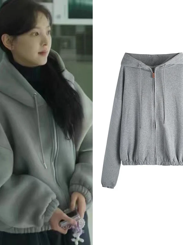 Gray Fleece-lined Hooded Sweatshirt Women's New 2025 Trendy Cardigan Jacket Loose Fit Zipper Pocket Cuff Drawstring Korean Style
Gray Fleece-lined Hooded Sweatshirt Women's New 2025 Trendy Cardigan Jacket Loose Fit Zipper Pocket Cuff Drawstring Korean Style