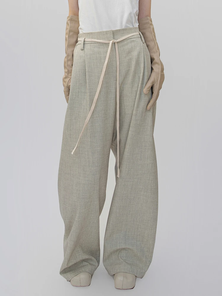 Повседневные свободные брюки-джоггеры из шерстяной смеси с регулируемой талией, широкие штанины, удобный прямой крой, простые, стильные, для города
Повседневные свободные брюки-джоггеры из шерстяной смеси с регулируемой талией, широкие штанины, удобный прямой крой, простые, стильные, для города