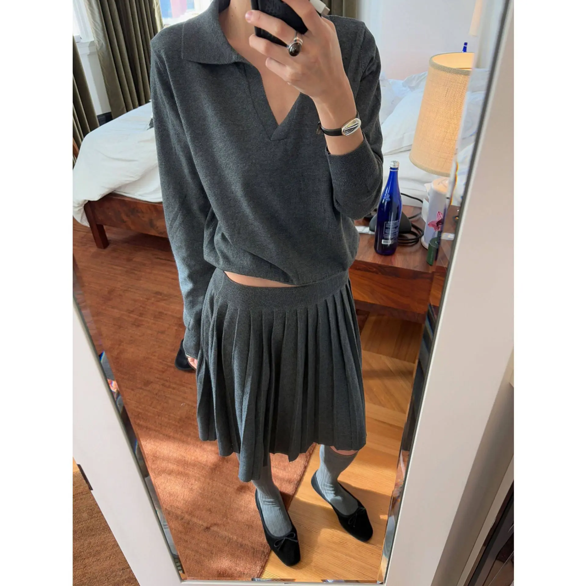Spring 2026 Dongdaemun Baby Sauce Long Sve Knitted Sweater Skirt Set Women's Casual Sportswear Long Sve Spring Outfit
Spring 2026 Dongdaemun Baby Sauce Long Sve Knitted Sweater Skirt Set Women's Casual Sportswear Long Sve Spring Outfit