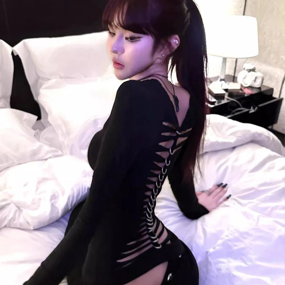 Black Sexy Back Hollow Out Women's T-Shirt Goth Long Sleeve Slim 2000S Clothes Y2K Tees Female Clothing Autumn Tops Chic 2026
Black Sexy Back Hollow Out Women's T-Shirt Goth Long Sleeve Slim 2000S Clothes Y2K Tees Female Clothing Autumn Tops Chic 2026