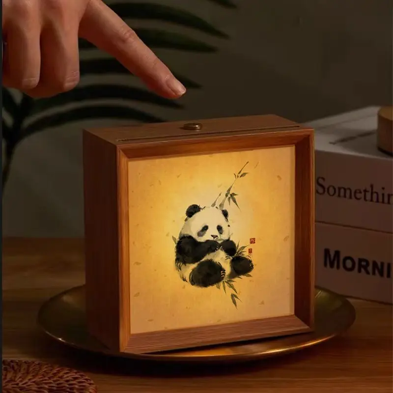 New Chinese Creative Panda Wooden Nightlight Calligraphy Desk Lamp Luminous Photo Frame Ornament
New Chinese Creative Panda Wooden Nightlight Calligraphy Desk Lamp Luminous Photo Frame Ornament