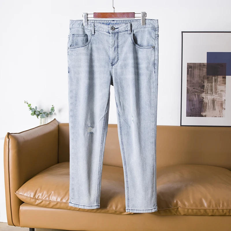 Удобные мужские джинсы на весну-лето, новые, с легкой эластичностью, повседневные брюки-девятки, прямой крой, молодежный тренд
Удобные мужские джинсы на весну-лето, новые, с легкой эластичностью, повседневные брюки-девятки, прямой крой, молодежный тренд