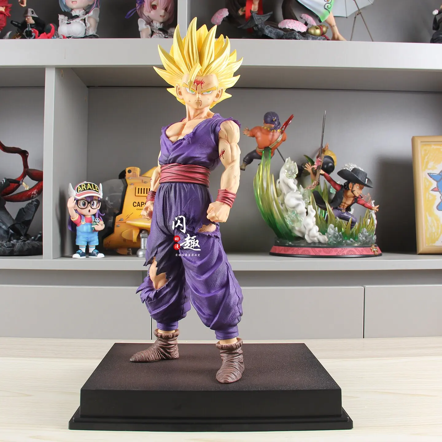 Dragon Ball Super Saiyan 2% Gohan Battle Damaged Action Figure Anime Statue Desktop Decor Collectible Gift For Anime Fans
Dragon Ball Super Saiyan 2% Gohan Battle Damaged Action Figure Anime Statue Desktop Decor Collectible Gift For Anime Fans