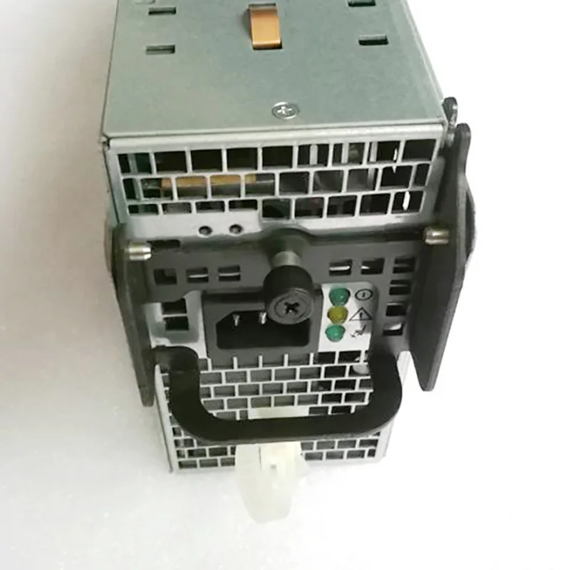For DELL PE2800 Server Power Supply 930W 7000815-0000 7000815-Y000 AA23290 0D3014 KD171 GD418
For DELL PE2800 Server Power Supply 930W 7000815-0000 7000815-Y000 AA23290 0D3014 KD171 GD418