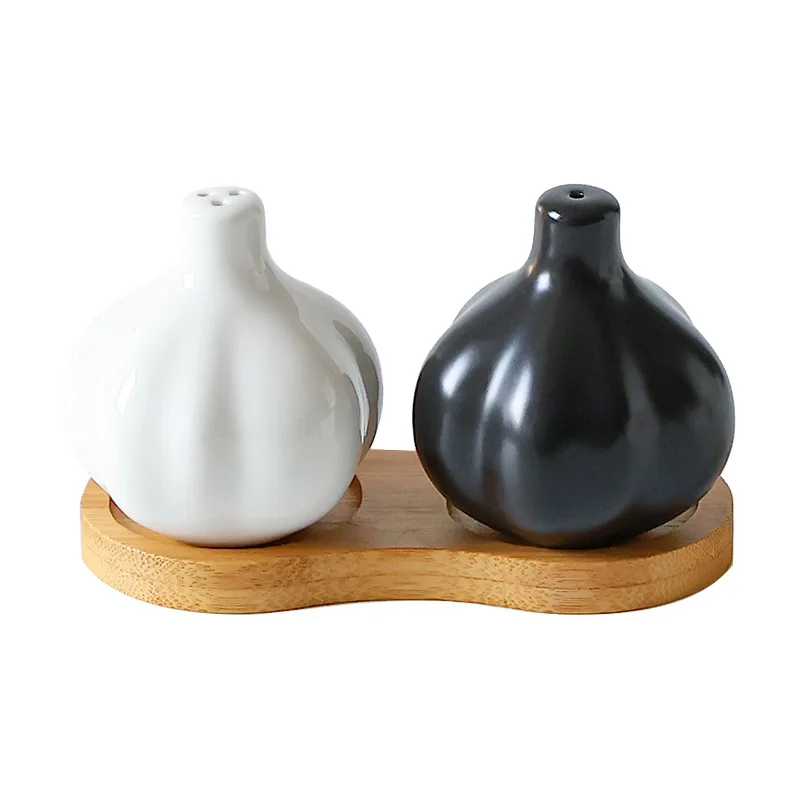 Creative Garlic Spice Jar Pepper Storage Bottle Kitchen Utensils Spice Tools Ceramic Spice Jar Container Kitchen Utensils
Creative Garlic Spice Jar Pepper Storage Bottle Kitchen Utensils Spice Tools Ceramic Spice Jar Container Kitchen Utensils