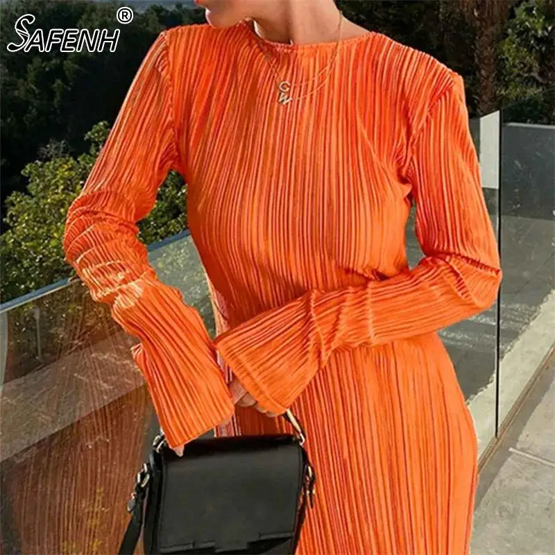 Women's Fashion Long Sleeve Street Wear Round Neck Slim Fit Pleated Long Dress Evening Party 2024 5 Colors
Women's Fashion Long Sleeve Street Wear Round Neck Slim Fit Pleated Long Dress Evening Party 2024 5 Colors