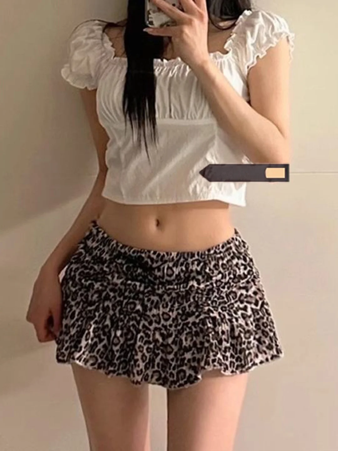 Sexy Leopard Print Skirt Women's Summer A-Line Cake Skirt Pants Belted Low Waist Static-Free Vintage Style Casual Wear
Sexy Leopard Print Skirt Women's Summer A-Line Cake Skirt Pants Belted Low Waist Static-Free Vintage Style Casual Wear