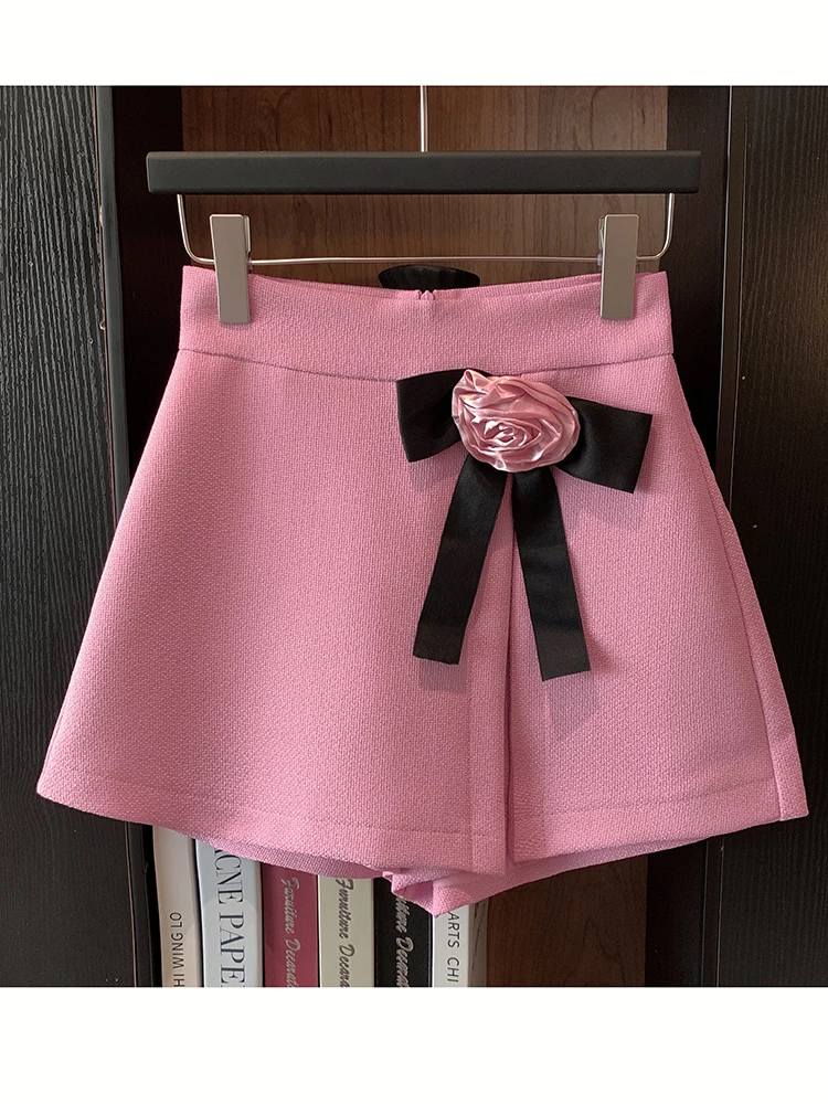 Elegant 3D Rose Skirts Preppy Style High Waist Zipper Short Skirt Female 2024 New Mini Skirt with Shorts Pink Black A-Line Skirt
Elegant 3D Rose Skirts Preppy Style High Waist Zipper Short Skirt Female 2024 New Mini Skirt with Shorts Pink Black A-Line Skirt