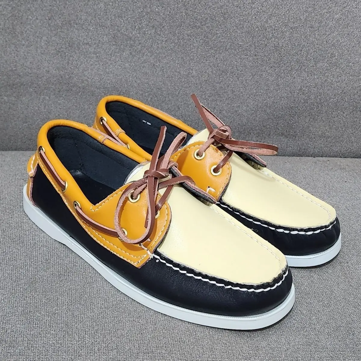 Classic Genuine Leather Boat Shoes Footwear Men Shoes Handsewn Brand Designer Luxury Non-Slip Loafers Moccasins for Men
Classic Genuine Leather Boat Shoes Footwear Men Shoes Handsewn Brand Designer Luxury Non-Slip Loafers Moccasins for Men