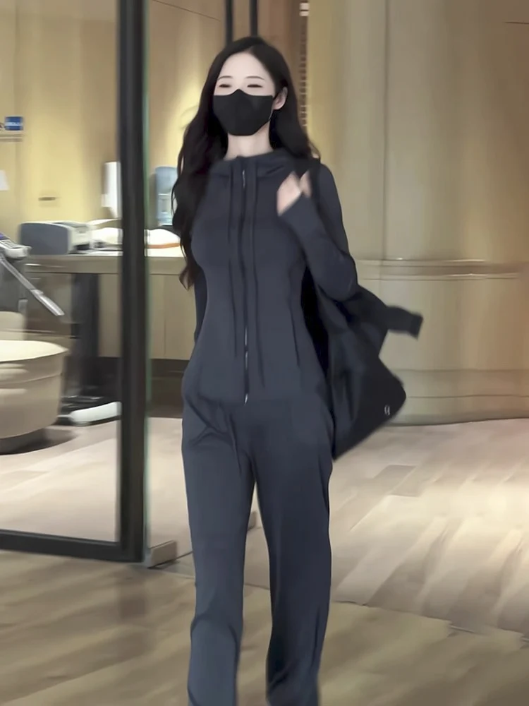 Women's Casual Sportswear Set Spring Autumn Faion Slimming Fitn Running Hooded Open Cardigan Sweatirt Two-Piece Set
Women's Casual Sportswear Set Spring Autumn Faion Slimming Fitn Running Hooded Open Cardigan Sweatirt Two-Piece Set