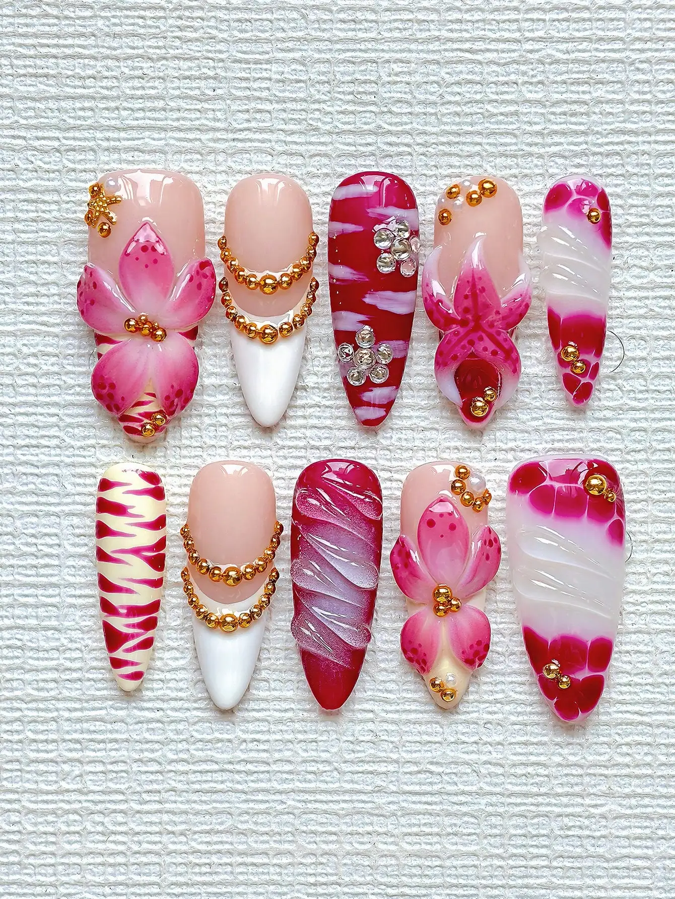 Elegant Y2K Press On Nails, Almond Long 10Pcs, French Tip Brown Gradient Florals, 3D Starfish, Crystal Gold Drops. Mermaid Feast Reusable Kit with Glue & File. Goth, Halloween, Christmas.
Elegant Y2K Press On Nails, Almond Long 10Pcs, French Tip Brown Gradient Florals, 3D Starfish, Crystal Gold Drops. Mermaid Feast Reusable Kit with Glue & File. Goth, Halloween, Christmas.