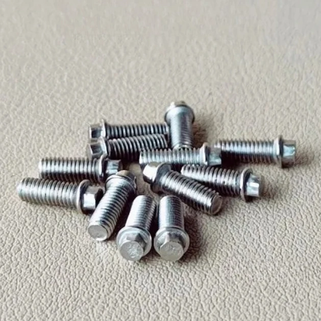 For Scania 770S Actros Volvo MAN 1/14 Tamiya Truck Trailer Screw M3x6mm/M3x8mm Hexagon Bolt
For Scania 770S Actros Volvo MAN 1/14 Tamiya Truck Trailer Screw M3x6mm/M3x8mm Hexagon Bolt