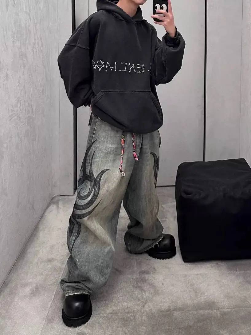 ow Y2K Dragon Totem Print Dstring Waed Destroyed Baggy Bamboo Fiber Denim Jeans Men Women Faion Urban Sle
ow Y2K Dragon Totem Print Dstring Waed Destroyed Baggy Bamboo Fiber Denim Jeans Men Women Faion Urban Sle