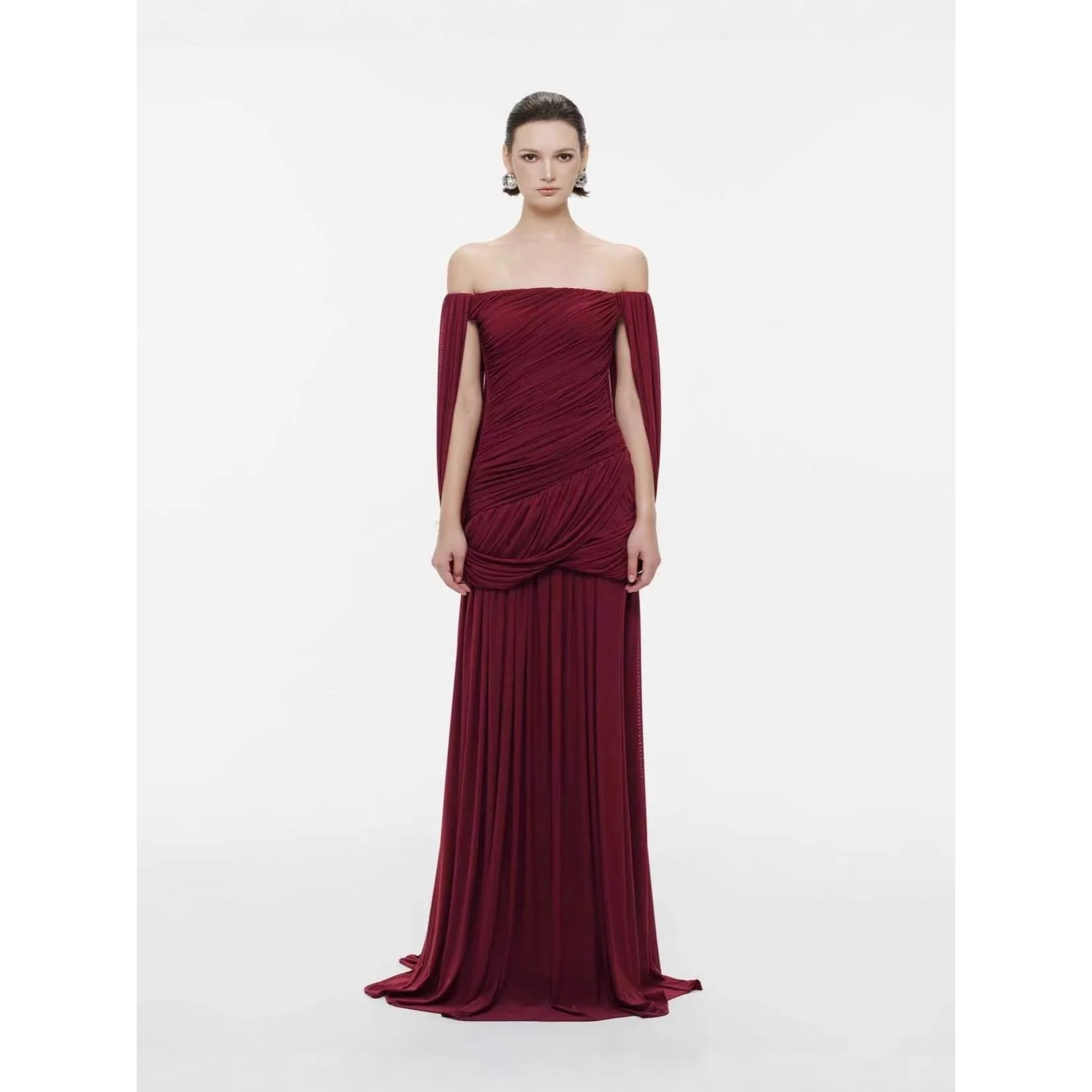 Elegant Knitted One-Shoulder Mesh Dress Women's Elastic Strapless Gown Long Skirt High Waist No Brand Date Night Outfit
Elegant Knitted One-Shoulder Mesh Dress Women's Elastic Strapless Gown Long Skirt High Waist No Brand Date Night Outfit