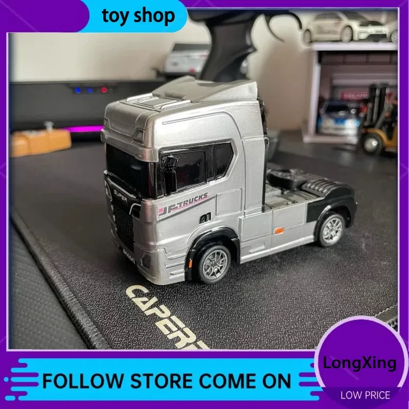 1/43 Scale Remote Control Trailer Head RC Model Car Alloy Engineering Vehicle Drift Truck Head Desktop Series Gift for Ages 14+
1/43 Scale Remote Control Trailer Head RC Model Car Alloy Engineering Vehicle Drift Truck Head Desktop Series Gift for Ages 14+
