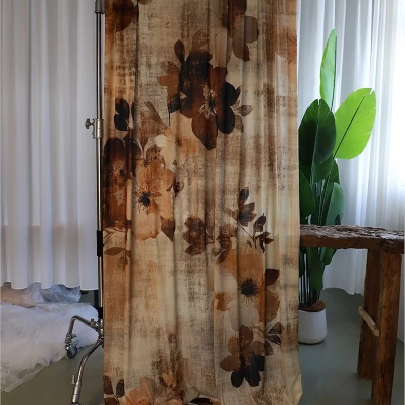 Chinese-style ancient calligraphy wedding decoration Hanfu photo props and photography background
Chinese-style ancient calligraphy wedding decoration Hanfu photo props and photography background