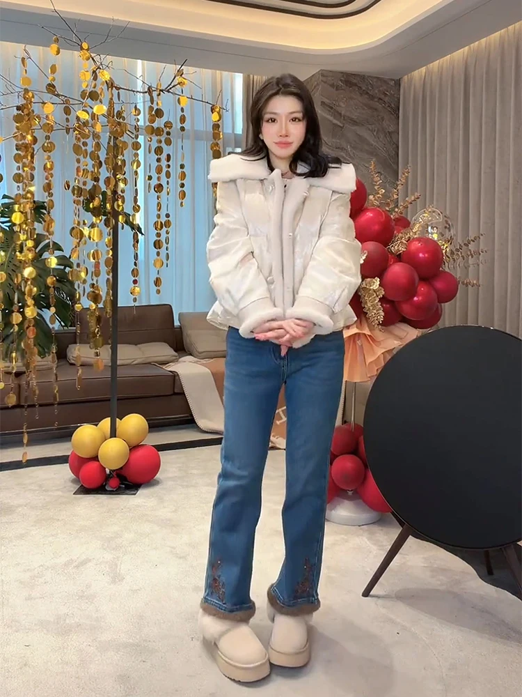 Lao Yang's Personal ME Pluy Nine-Tenths Straight Leg Jeans High Waist Slimming Fce Lined Heavy Embroidery Women's Jeans
Lao Yang's Personal ME Pluy Nine-Tenths Straight Leg Jeans High Waist Slimming Fce Lined Heavy Embroidery Women's Jeans