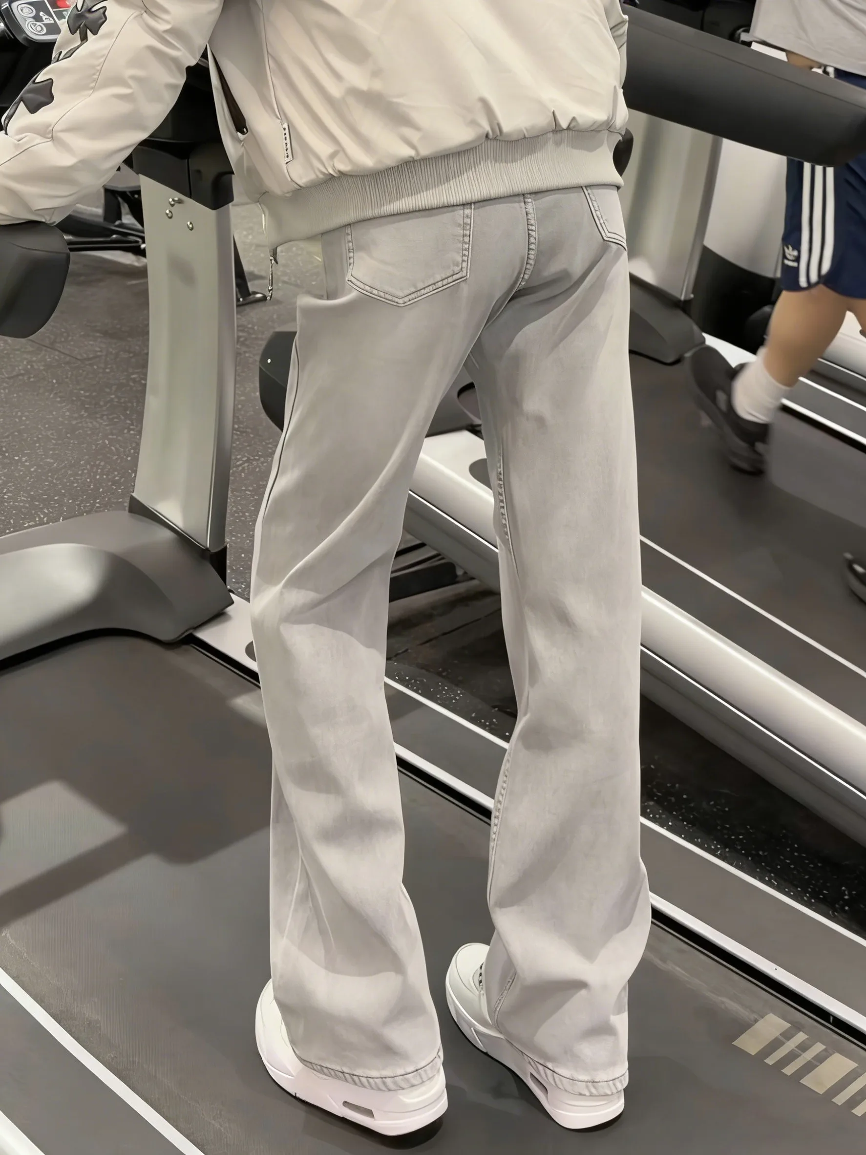 Slim Fit Straight Leg Jeans Men's Spring Season Khaki Color Knife Casual Style mid Waist Zipper Closure Daily Wear
Slim Fit Straight Leg Jeans Men's Spring Season Khaki Color Knife Casual Style mid Waist Zipper Closure Daily Wear