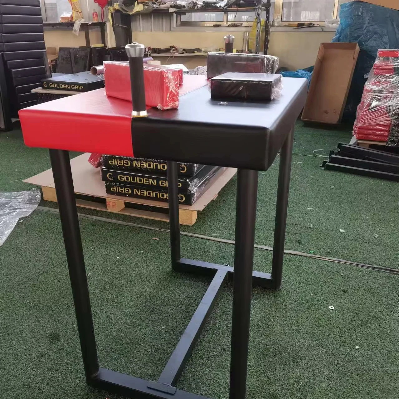 Creative Sports Fitness Machine Competition Training Indoor Wrestling Muscle Wrist Training Gym Home Arm Wrestling Table
Creative Sports Fitness Machine Competition Training Indoor Wrestling Muscle Wrist Training Gym Home Arm Wrestling Table