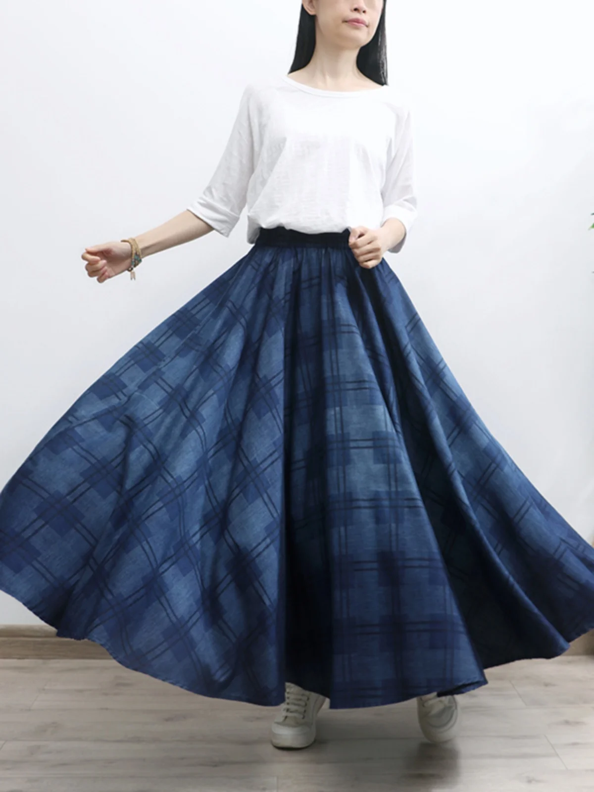 Free Shipping 2024 Big Hem New Long Maxi Women Elastic High Waist Spring Summer Denim Plaid Lady A-Line Skirts
Free Shipping 2024 Big Hem New Long Maxi Women Elastic High Waist Spring Summer Denim Plaid Lady A-Line Skirts