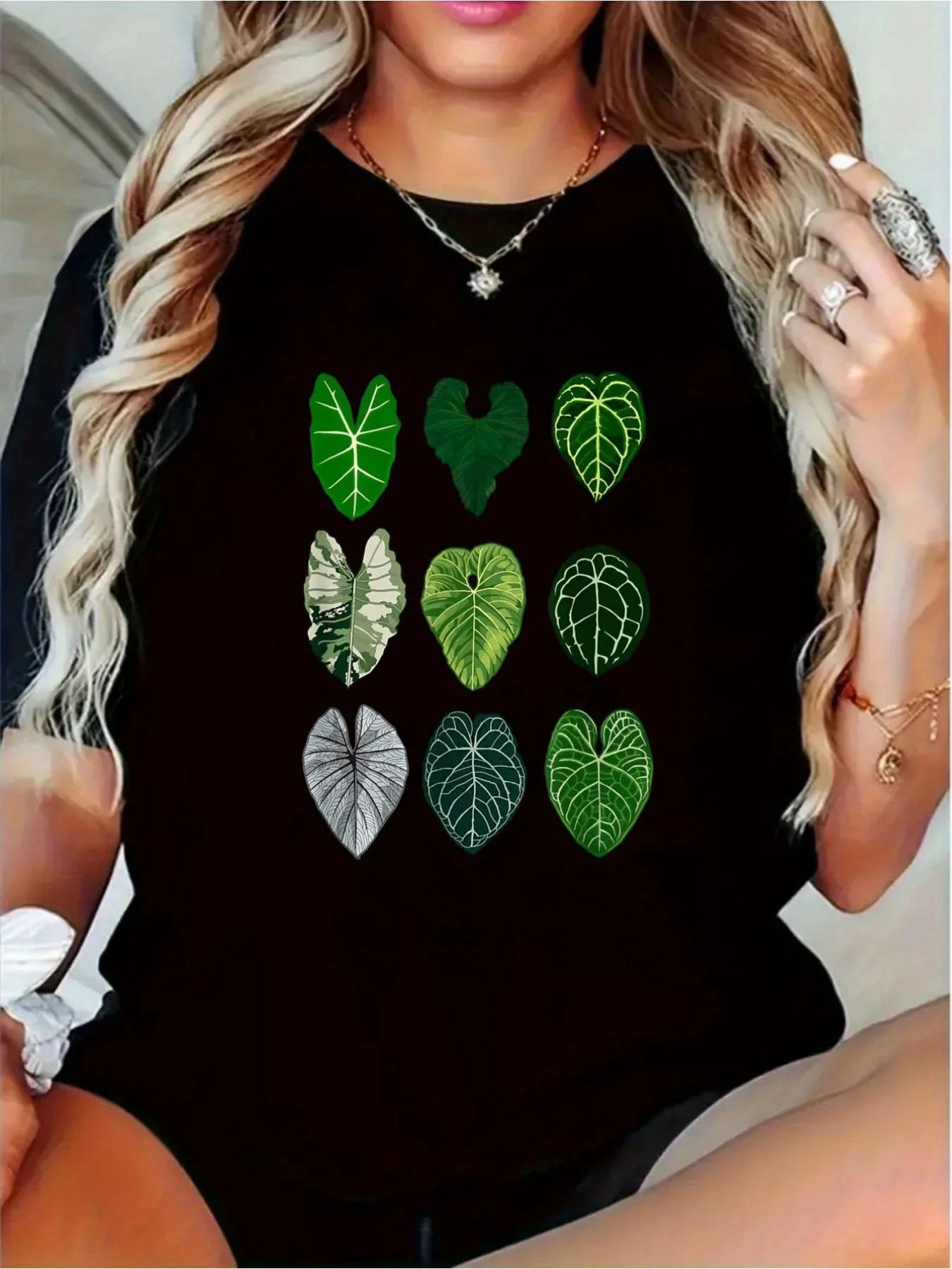 Tropical Plant Theme T-Shirt - Heart-Shaped Alocasia Print, Round Neck Short-Sleeve T-Shirt, Designed for Plant Enthusiasts - Everyday Casual Shirt (Sizes S-Xxl) - Ideal Gift for Botanists and Indoor Plant Enthusiasts, Botanist Apparel, Nature-Inspired De
Tropical Plant Theme T-Shirt - Heart-Shaped Alocasia Print, Round Neck Short-Sleeve T-Shirt, Designed for Plant Enthusiasts - Everyday Casual Shirt (Sizes S-Xxl) - Ideal Gift for Botanists and Indoor Plant Enthusiasts, Botanist Apparel, Nature-Inspired De