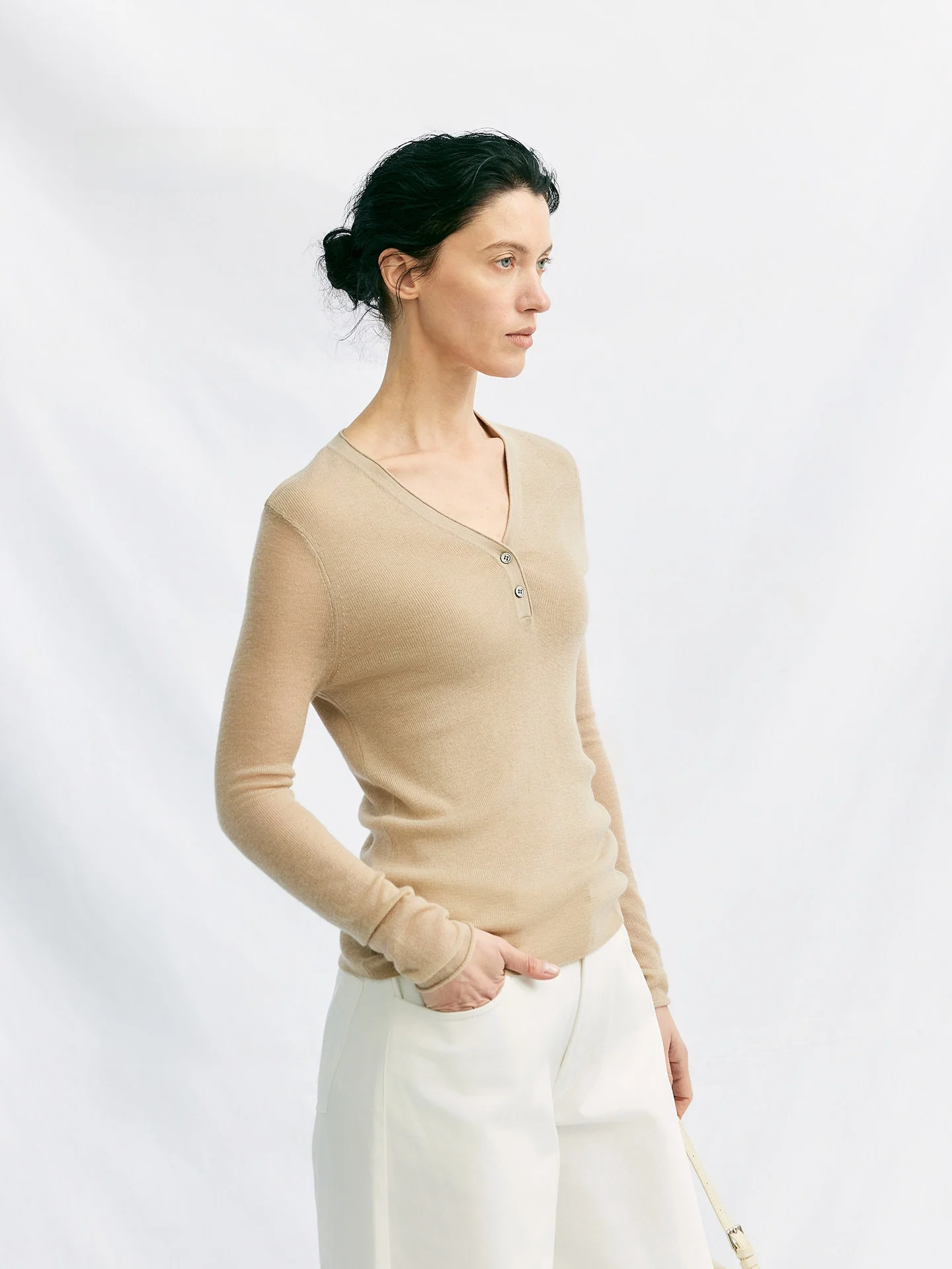WUUO Camere Long Sve Knitted irt Y-Ne Henry Collar Slim Fit Commute Casual T-irt Women's Spring Faion Artistic S...
WUUO Camere Long Sve Knitted irt Y-Ne Henry Collar Slim Fit Commute Casual T-irt Women's Spring Faion Artistic S...