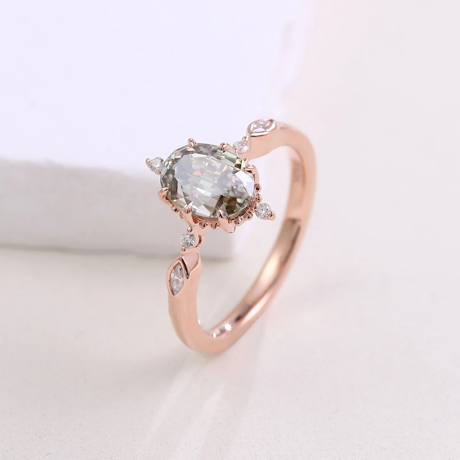 Provence Luxury wedding band 10K Solid Gold Oval cut Lab Gemstones Ring DEF/VS Lab Diamonds Engagement Band Personalized Custom
Provence Luxury wedding band 10K Solid Gold Oval cut Lab Gemstones Ring DEF/VS Lab Diamonds Engagement Band Personalized Custom