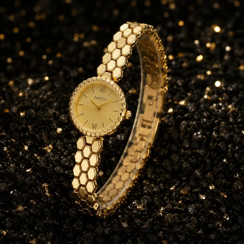 Famous Brand Women's Quartz Watch Fashion Honeycomb Strap Wristwatch Elegant Ladies Girl Gifts Clock Jewelry relogio feminino
Famous Brand Women's Quartz Watch Fashion Honeycomb Strap Wristwatch Elegant Ladies Girl Gifts Clock Jewelry relogio feminino