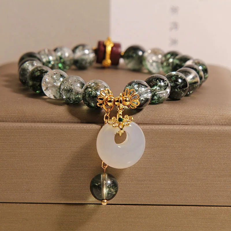 Натуральный зеленый браслет из халцедона для женщин: изысканный, роскошный, с застежкой-оберегом, приносящий удачу
Натуральный зеленый браслет из халцедона для женщин: изысканный, роскошный, с застежкой-оберегом, приносящий удачу