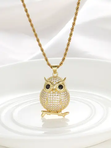 Exquisite High-End Owl Necklace for Women Fashionable Stainless Steel Animal Pendant Light Luxury Jewelry Gift